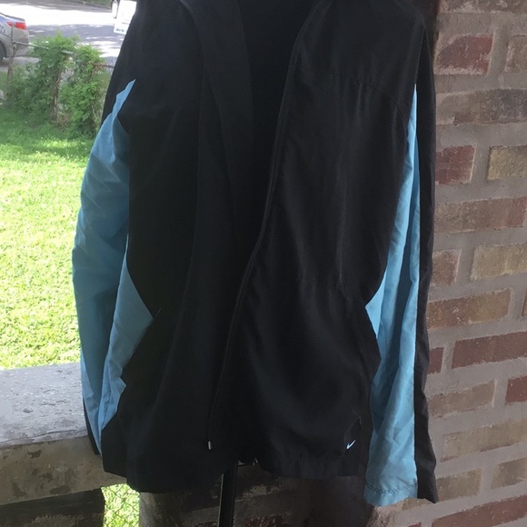 Nike Jackets & Blazers - Nike. Black & Blue XL/TG. Windbreaker